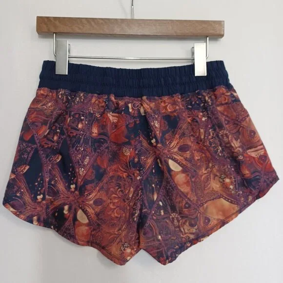 Calia by Carrie Underwood Shorts Pull On Tie Waist Blue Multi Womens Small - Picture 6 of 12
